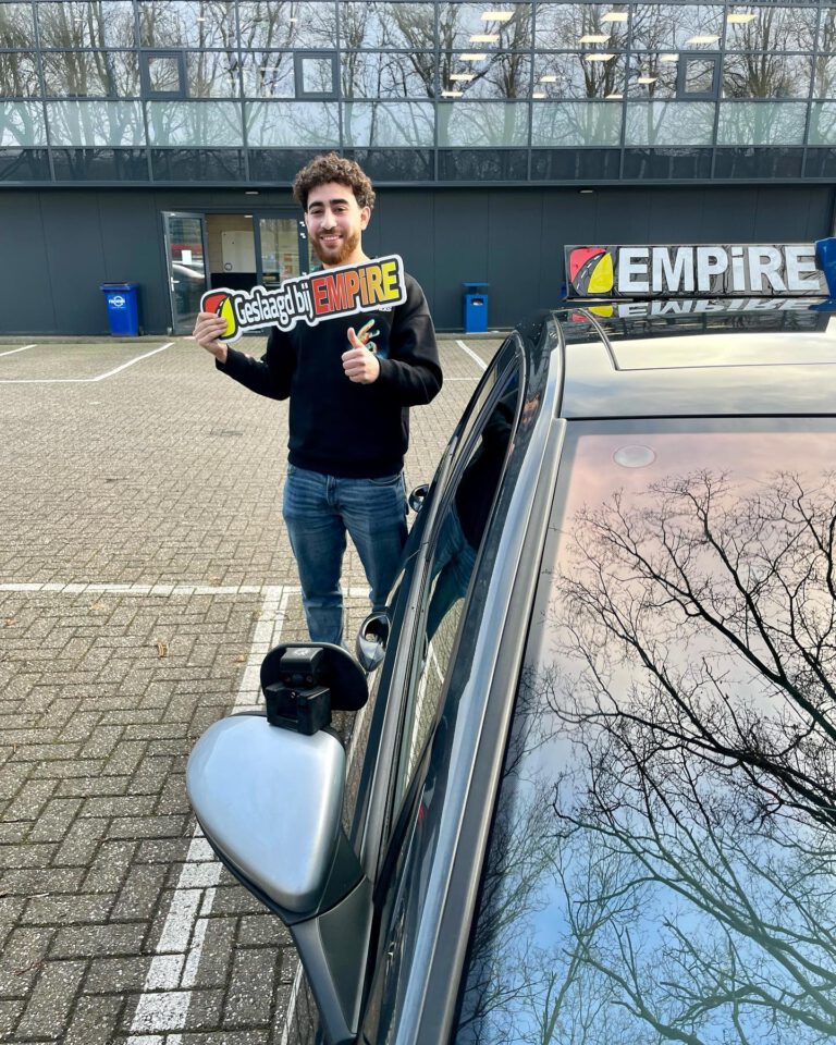 Instagram post from rijschoolempire. This post is in position 43.