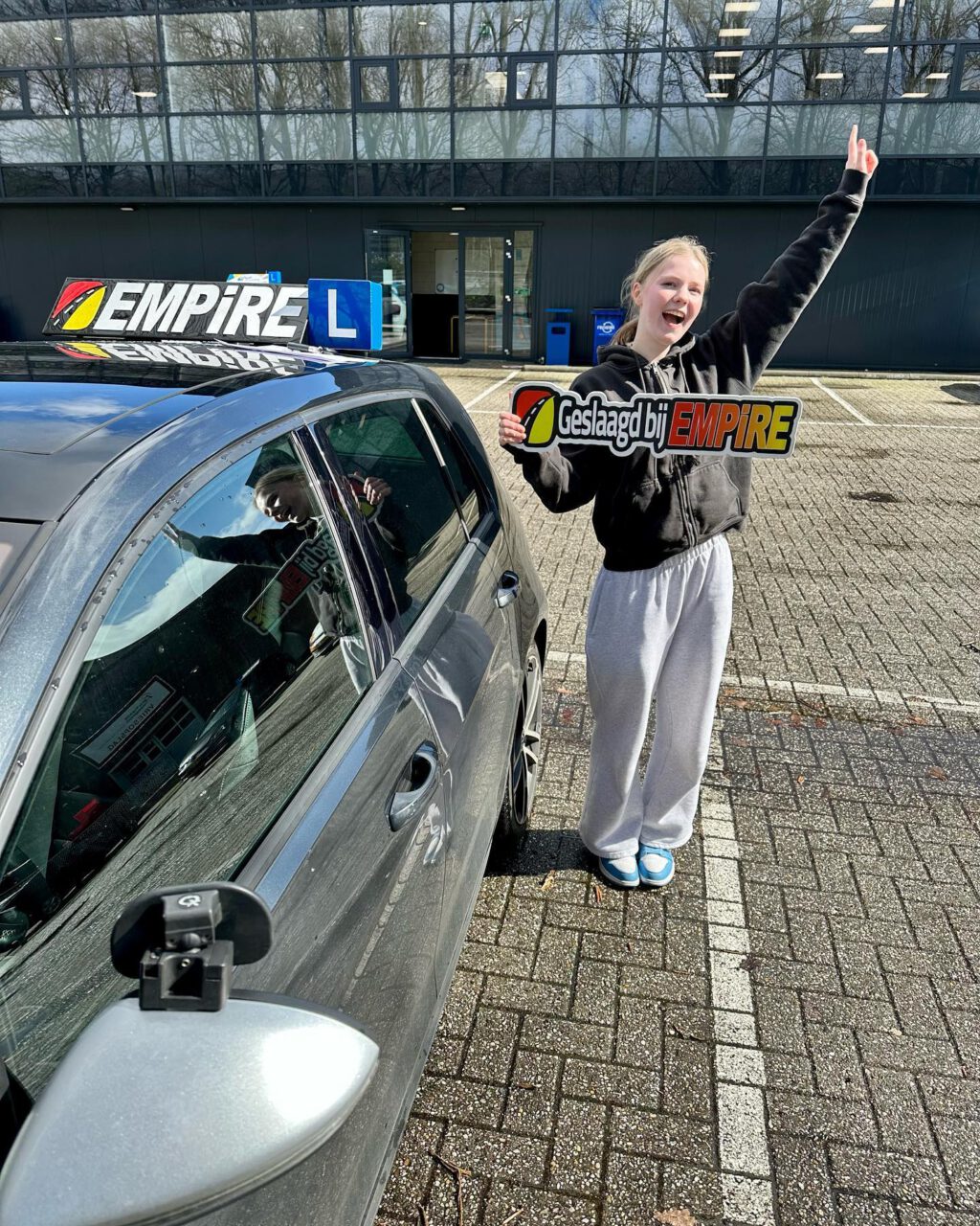 Instagram post from rijschoolempire. This post is in position 0.