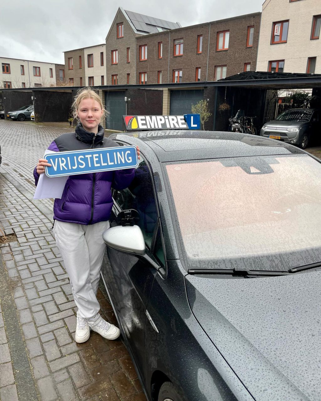 Instagram post from rijschoolempire. This post is in position 1.