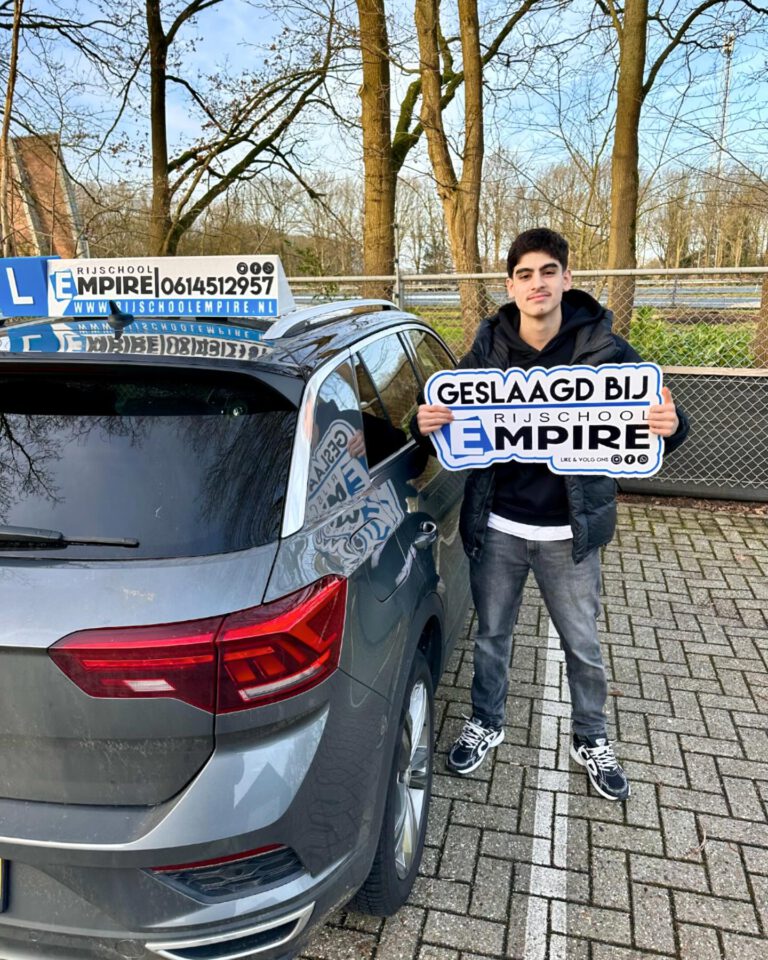 Instagram post from rijschoolempire. This post is in position 14.