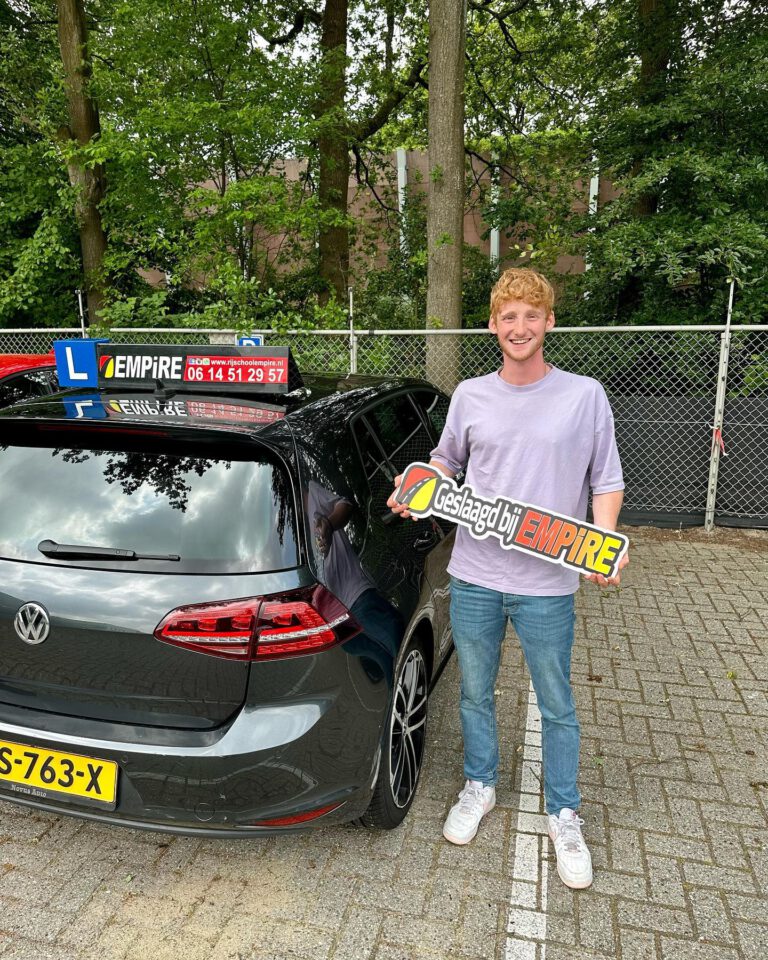Instagram post from rijschoolempire. This post is in position 28.