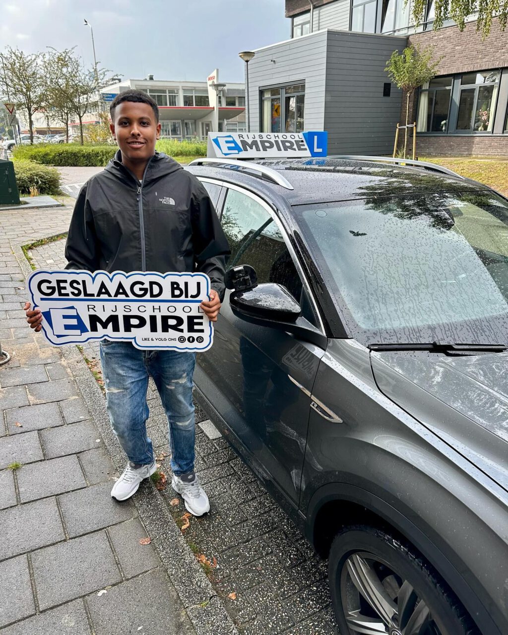Instagram post from rijschoolempire. This post is in position 22.