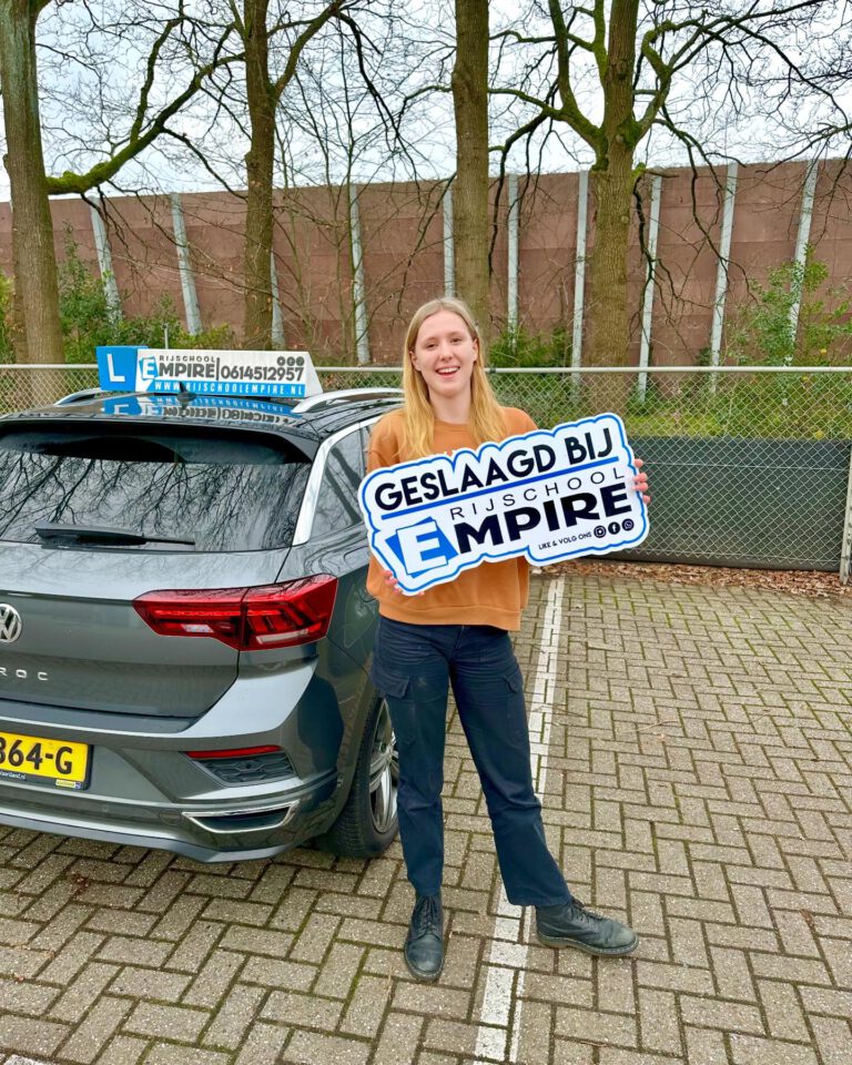Instagram post from rijschoolempire. This post is in position 16.