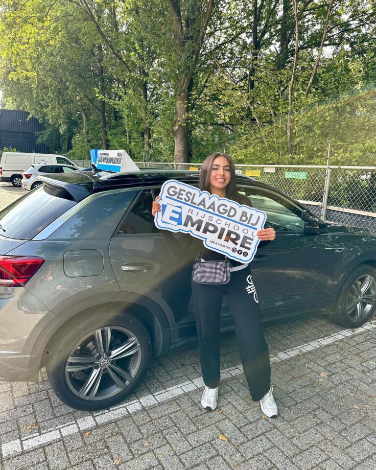 Instagram post from rijschoolempire. This post is in position 21.