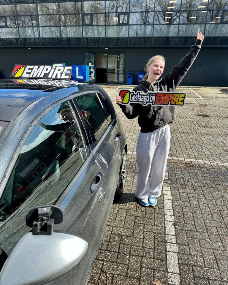 Instagram post from rijschoolempire. This post is in position 36.