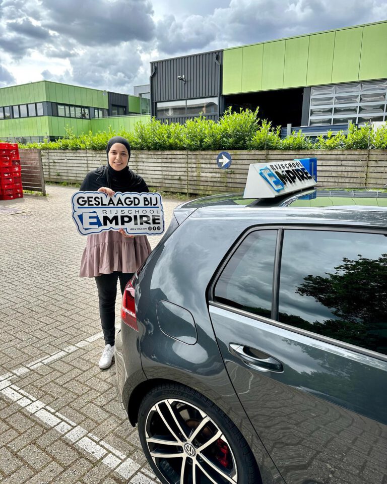 Instagram post from rijschoolempire. This post is in position 27.