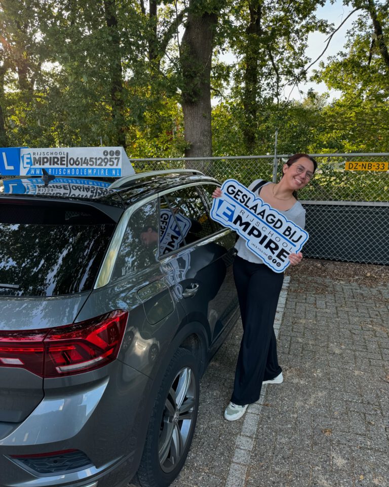 Instagram post from rijschoolempire. This post is in position 1.
